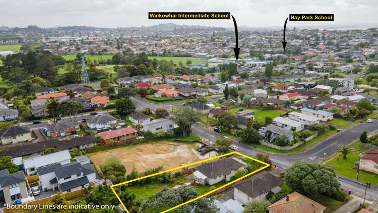 15 Glass Road Mount Roskill_2