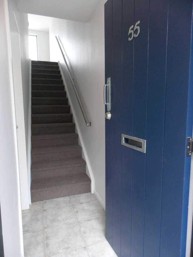 55/17 Lyon Avenue Mount Albert_1