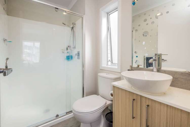 33 Joseph Street Flat Bush_15