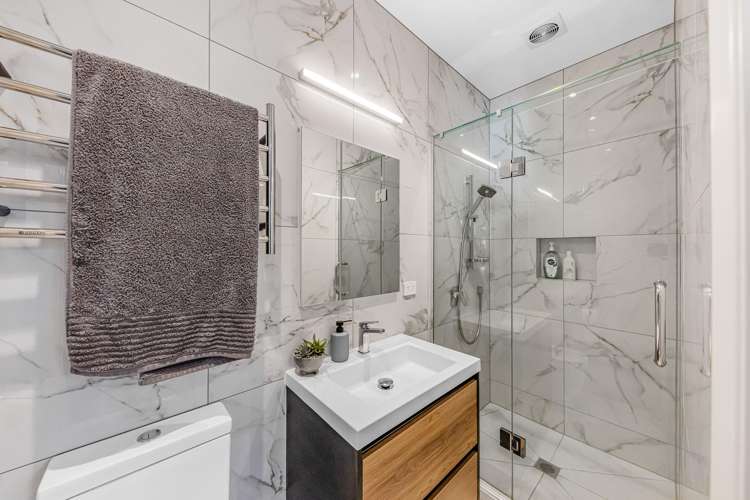 11 Sharon Road Browns Bay_26