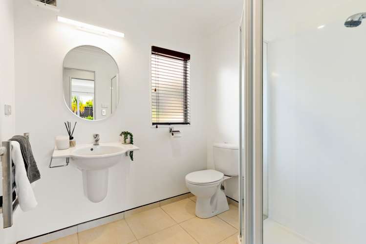 10A Regent Street Devonport_13