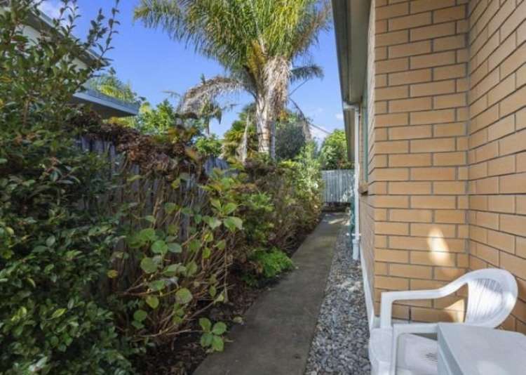6 Verona Way 1080_12