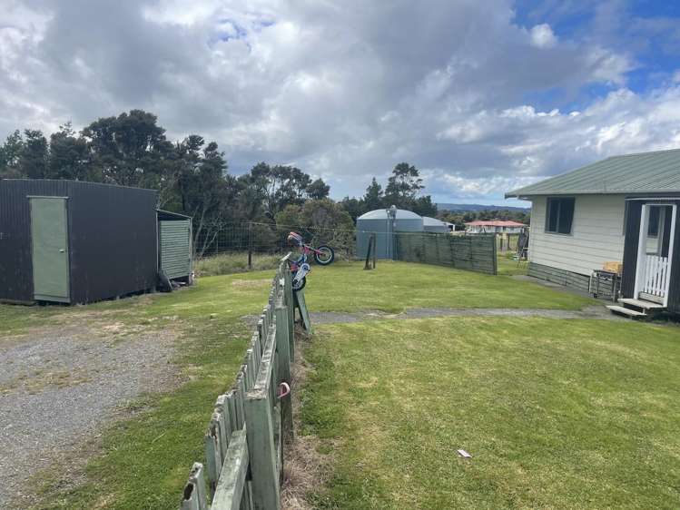 81 Longs Road Hikurangi_12