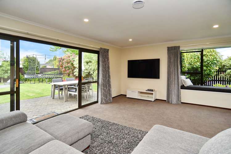 6 Cherrywood Place Redwood_12