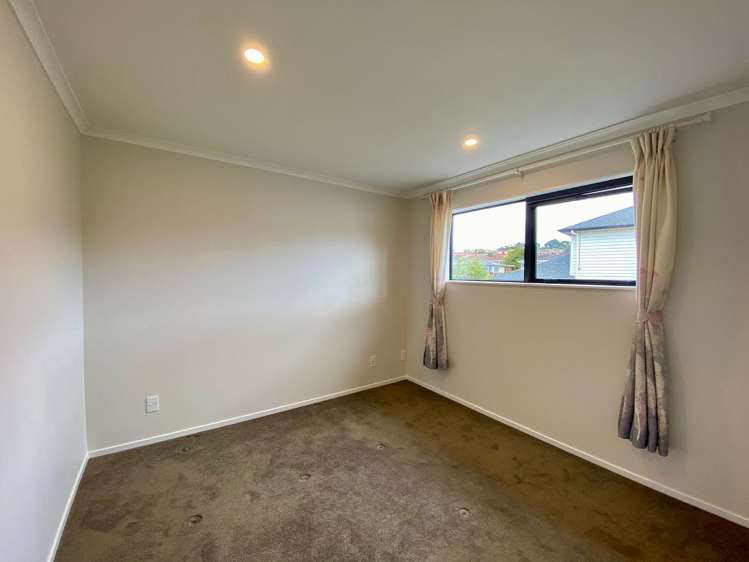 75 Granville Drive Massey_14