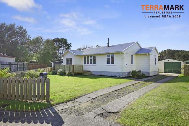 9 Hewson Crescent Otaki Beach_2