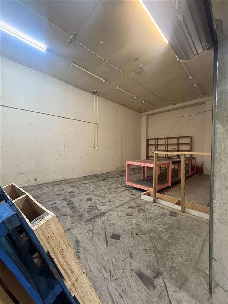 11-13 Lower Tyers Road Ngauranga_7