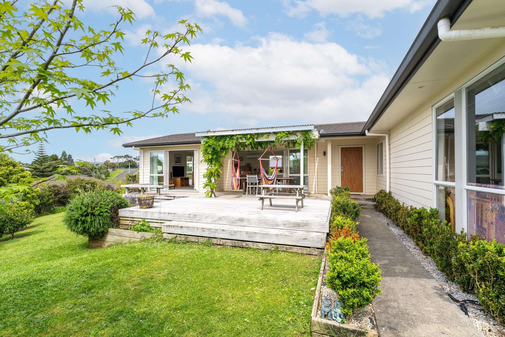 7 Waikowhai Place Raglan_0