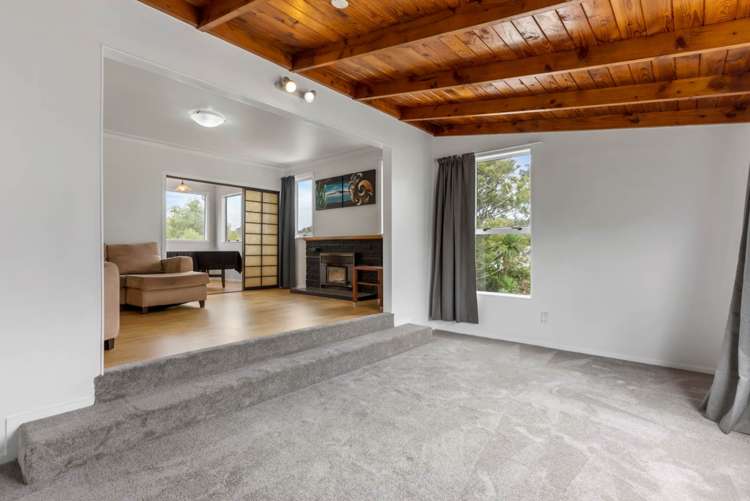 9 Surat Place Glen Eden_3