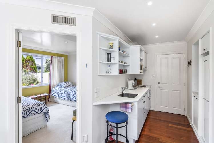 27 Tainui Street Raumati Beach_19