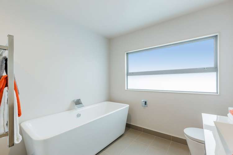 6 Marama Street Castor Bay_20