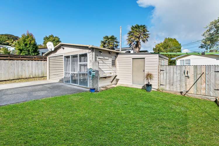 14 Robbies Road Cockle Bay_18