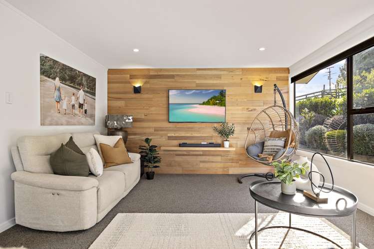 44B Crosland Road South Head_16