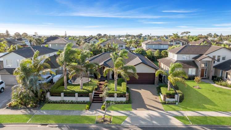 50 Pine Harbour Parade Beachlands_13