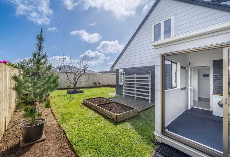 2/15 Cornelian Crescent Half Moon Bay_11