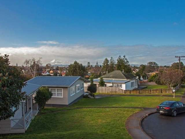 7 Rondorlyn Place Manurewa_2