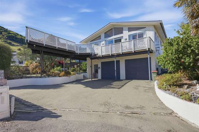 Spacious 240sqm Home in a Great Location