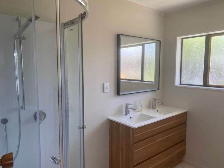 2/50 West Street Pukekohe_7