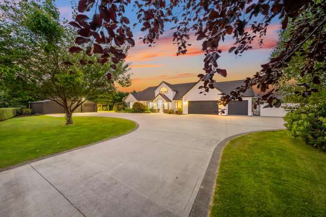 Ultimate Family Lifestyle, Exceptional Garaging
