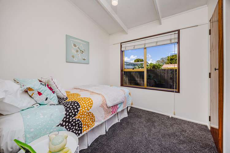 2/8 Alpha street Papakura_7