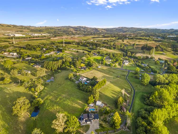 831 Runciman Road Runciman_63