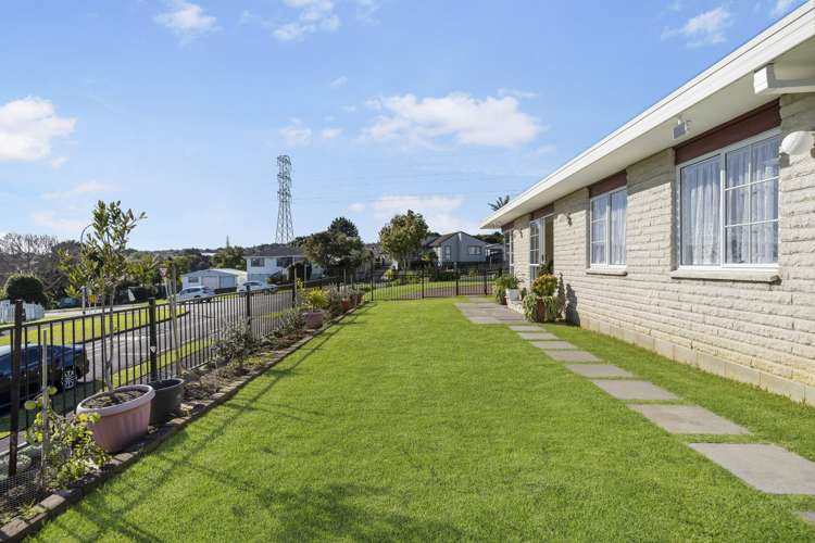 101 Everglade Drive Totara Heights_27