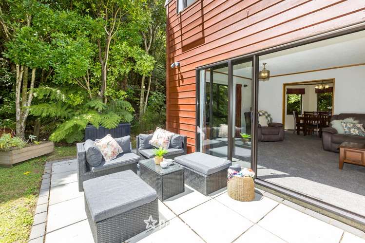 8 King Charles Drive Kingsley Heights_7