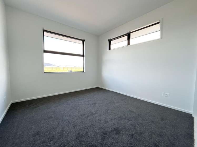39 Rita Angus Road 10145_7