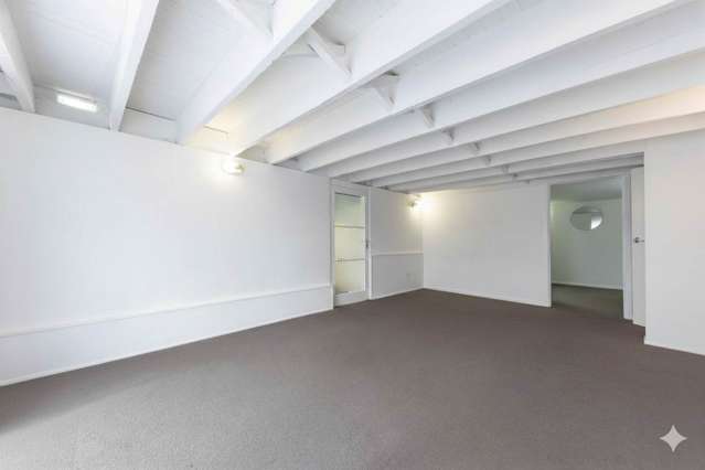 28 South Lynn Road Titirangi_4