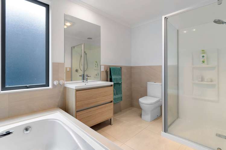 7 Manahi Lane Panmure_14