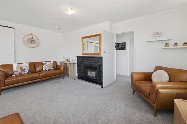 304 Clayton Road Pukehangi_3