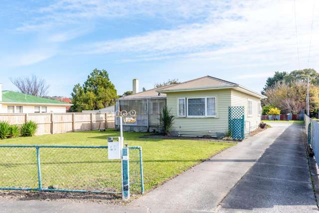 48 Tyndall Road Outer Kaiti_3