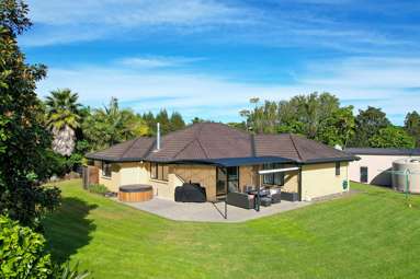 24C Riddell Road_1