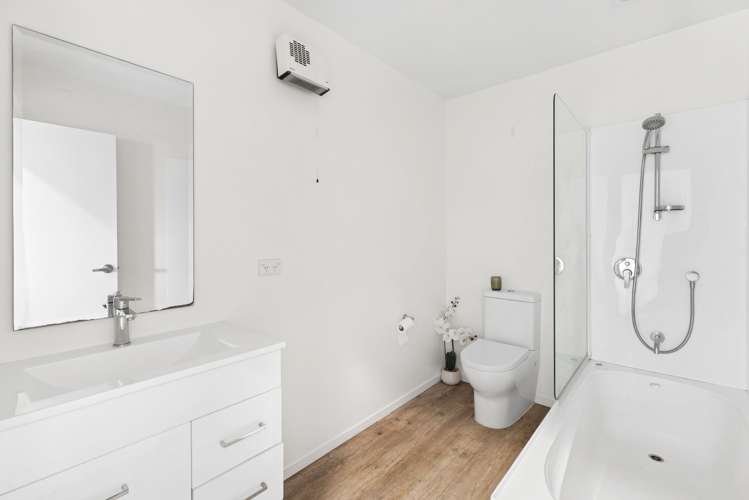 5 Mallard Street Albert Town_11