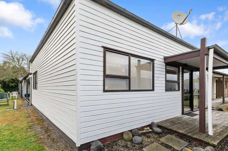 225 State Highway 1 Lake Taupo (East)_10