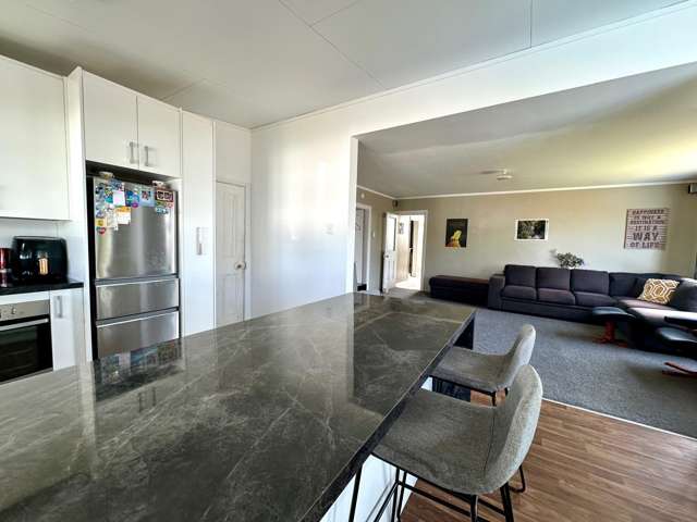 56 James Street Balclutha_4