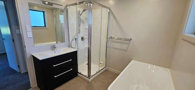 17 Heuchan Lane Wanaka_10