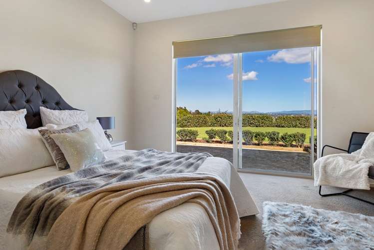 162 Point View Drive East Tamaki Heights_14