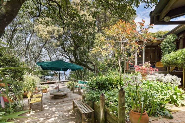 8 Valkyria Place Beach Haven_14