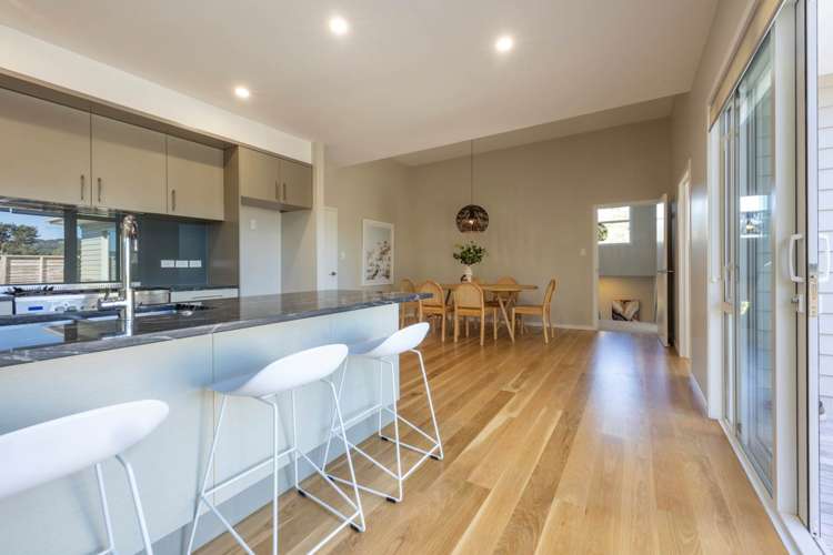 235h Titirangi Road Titirangi_3