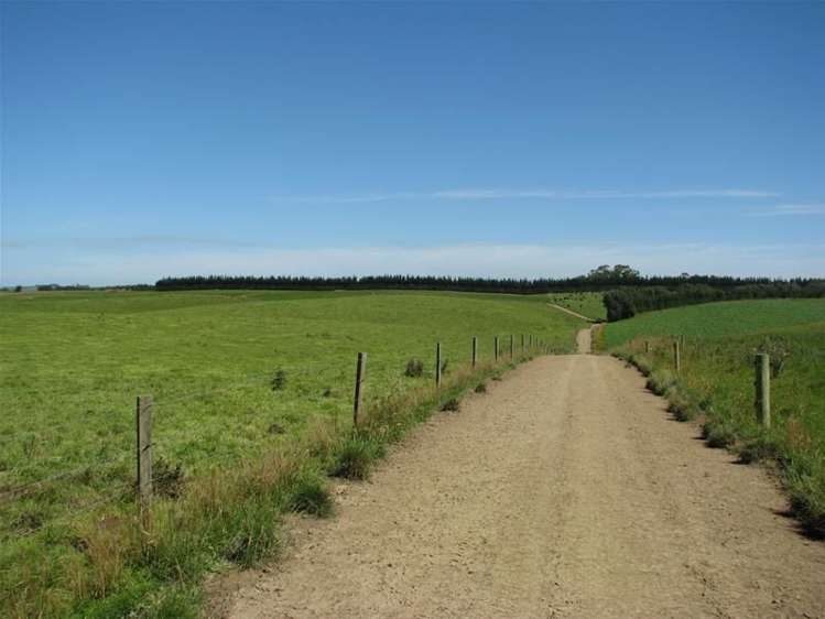 1220 Glenkenich Road Gore Surrounds_14