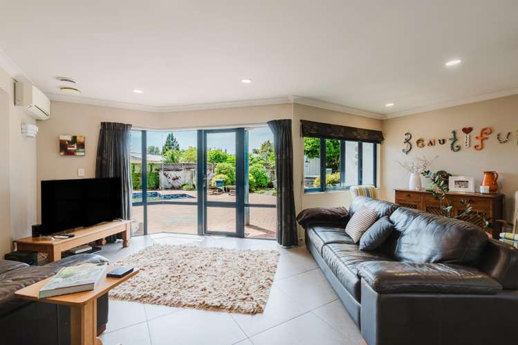 5 Earls Court Hillcrest_5