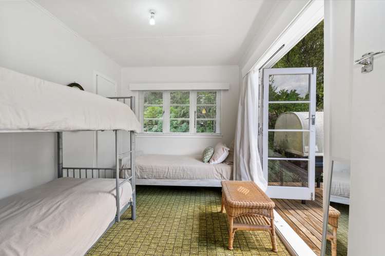 323 Whangamoa Drive Okere Falls_13