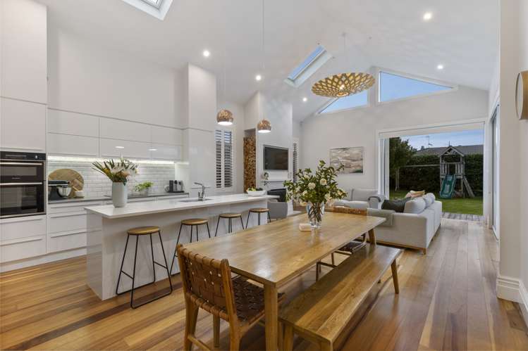 32 Mount Smart Road Onehunga_2