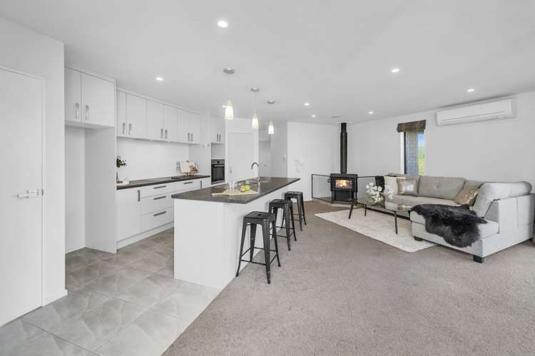 4 Dundee Close Darfield_9