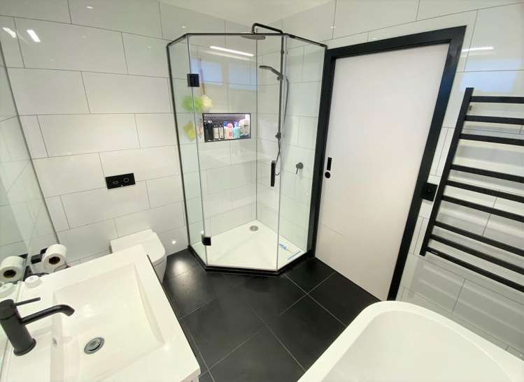 62 Karamu Crescent Wainuiomata_4