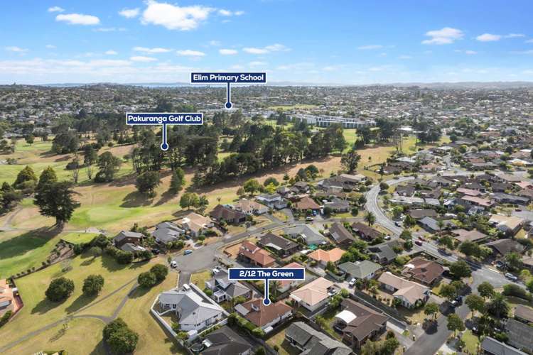 2/12 The Green Golflands_10