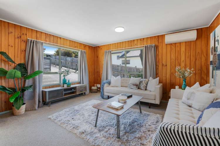 2/65 Charlotte Street Stanmore Bay_17