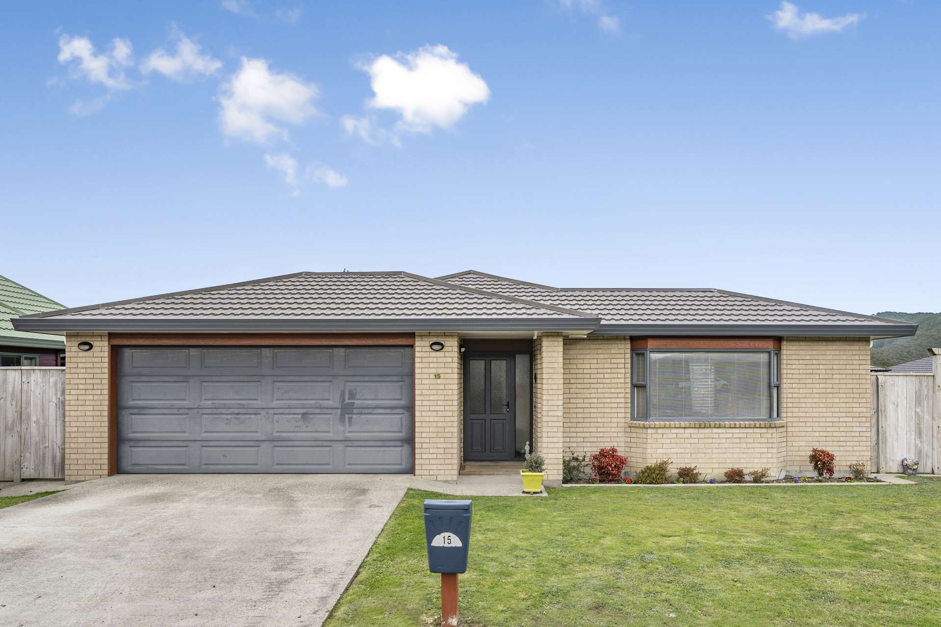 15 Sun Valley Grove Wainuiomata_0