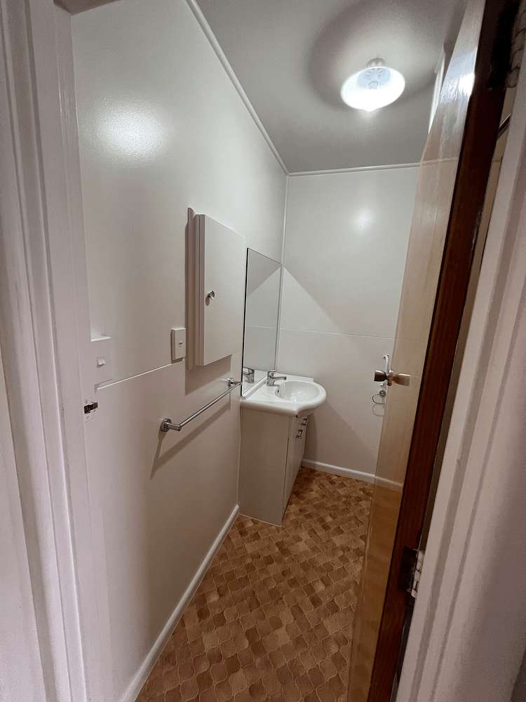 8/7c Curletts Road Sockburn_7